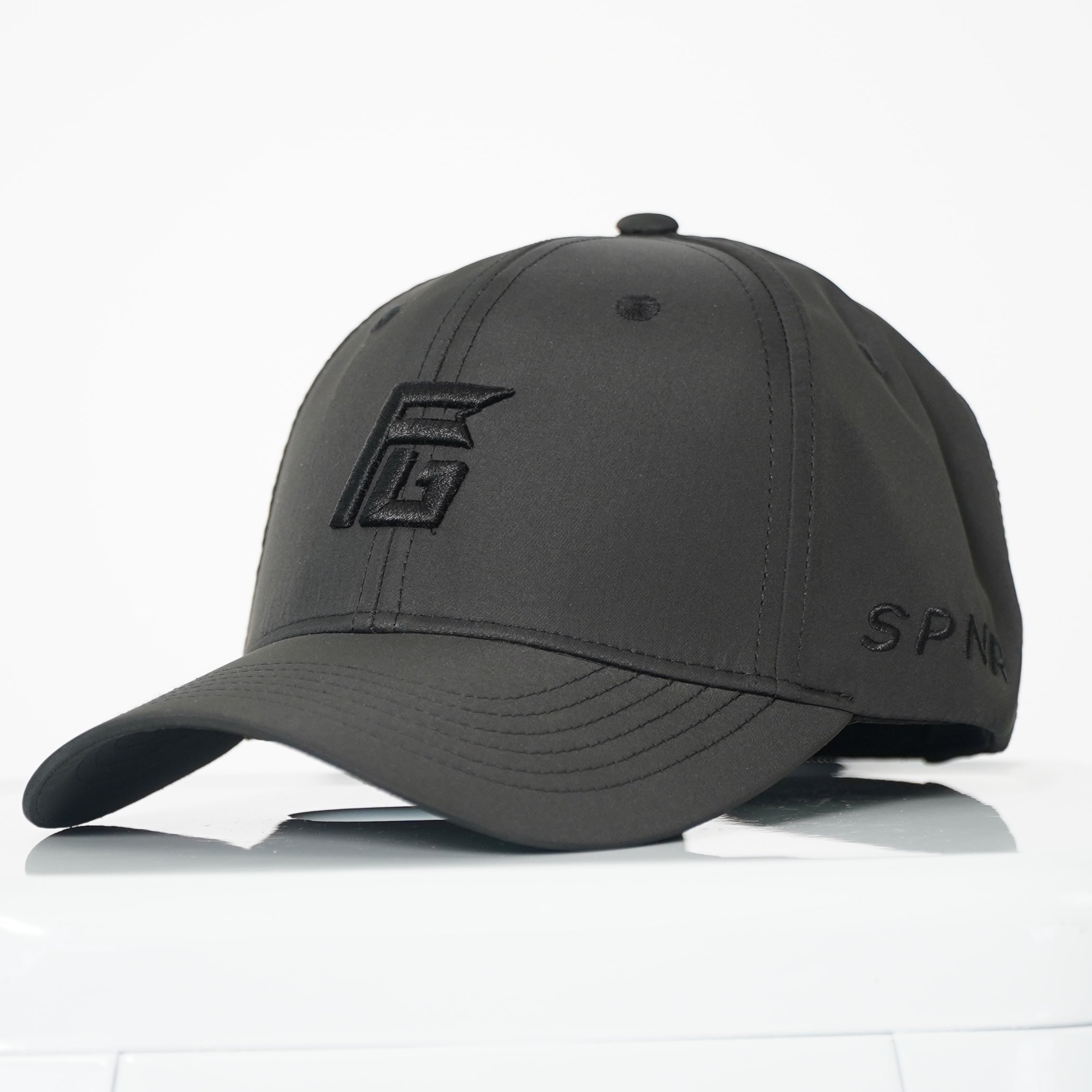 Night Falcon Golf Hat